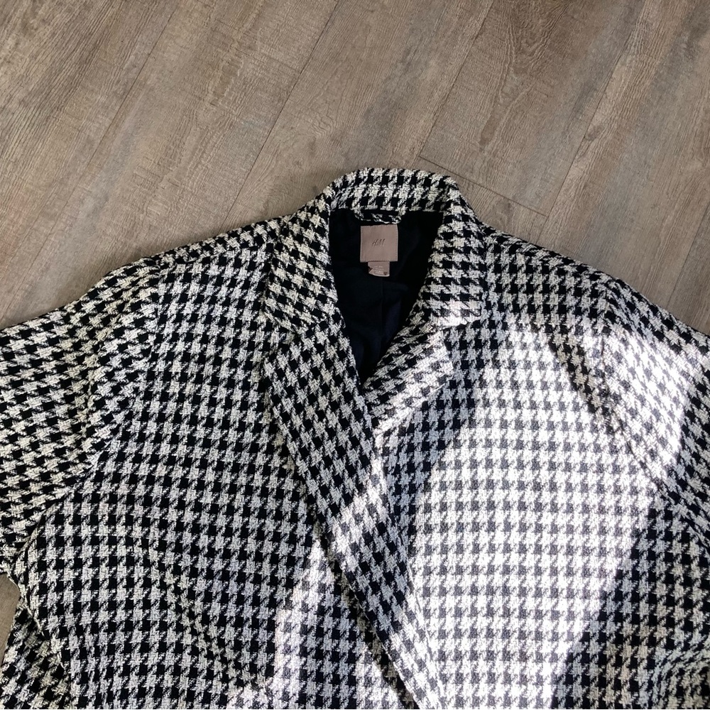 H&M Checkered Coat - Picture 3 of 11